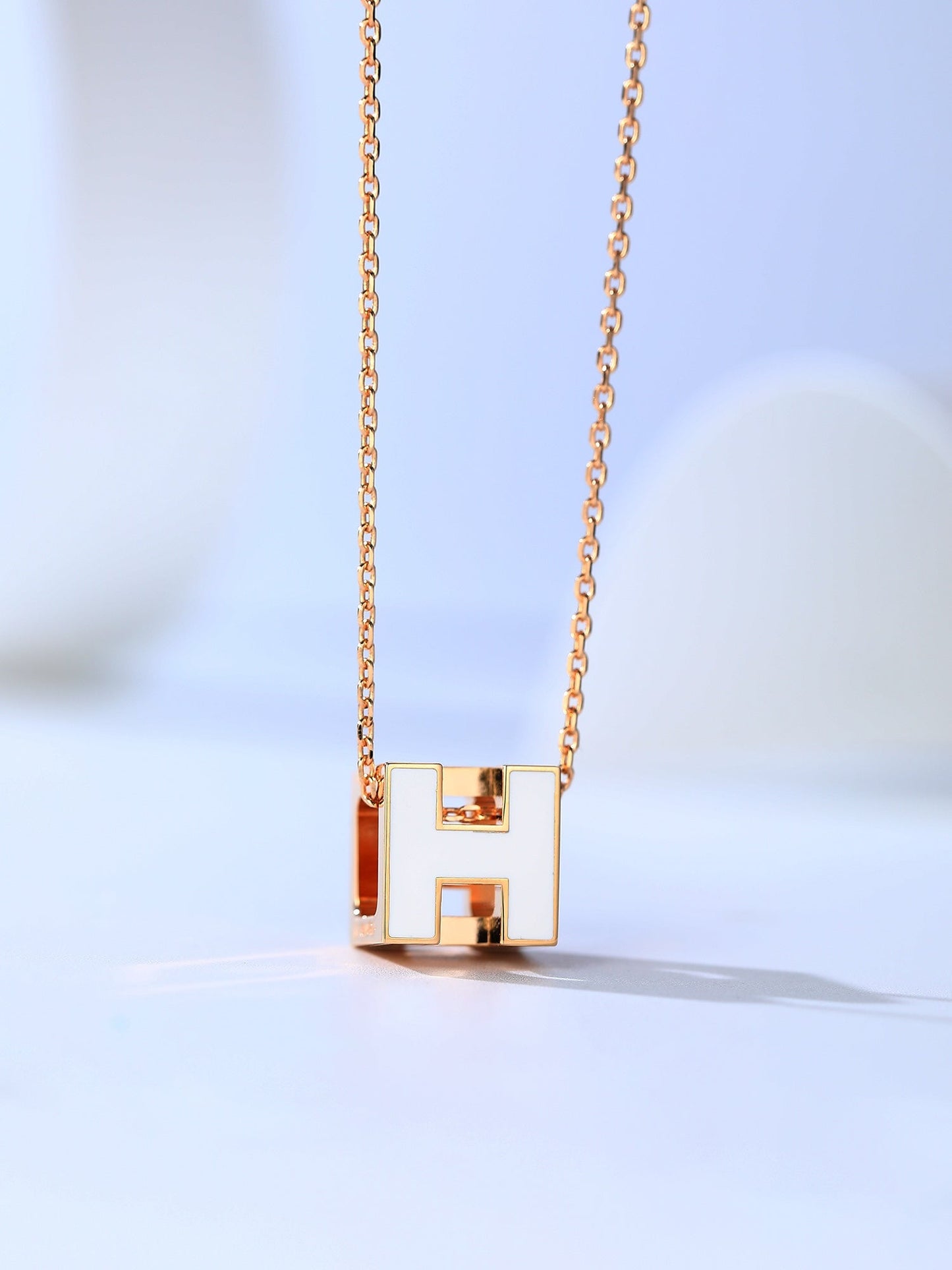 [Regal Gem]H CAGE PINK GOLD NECKLACE