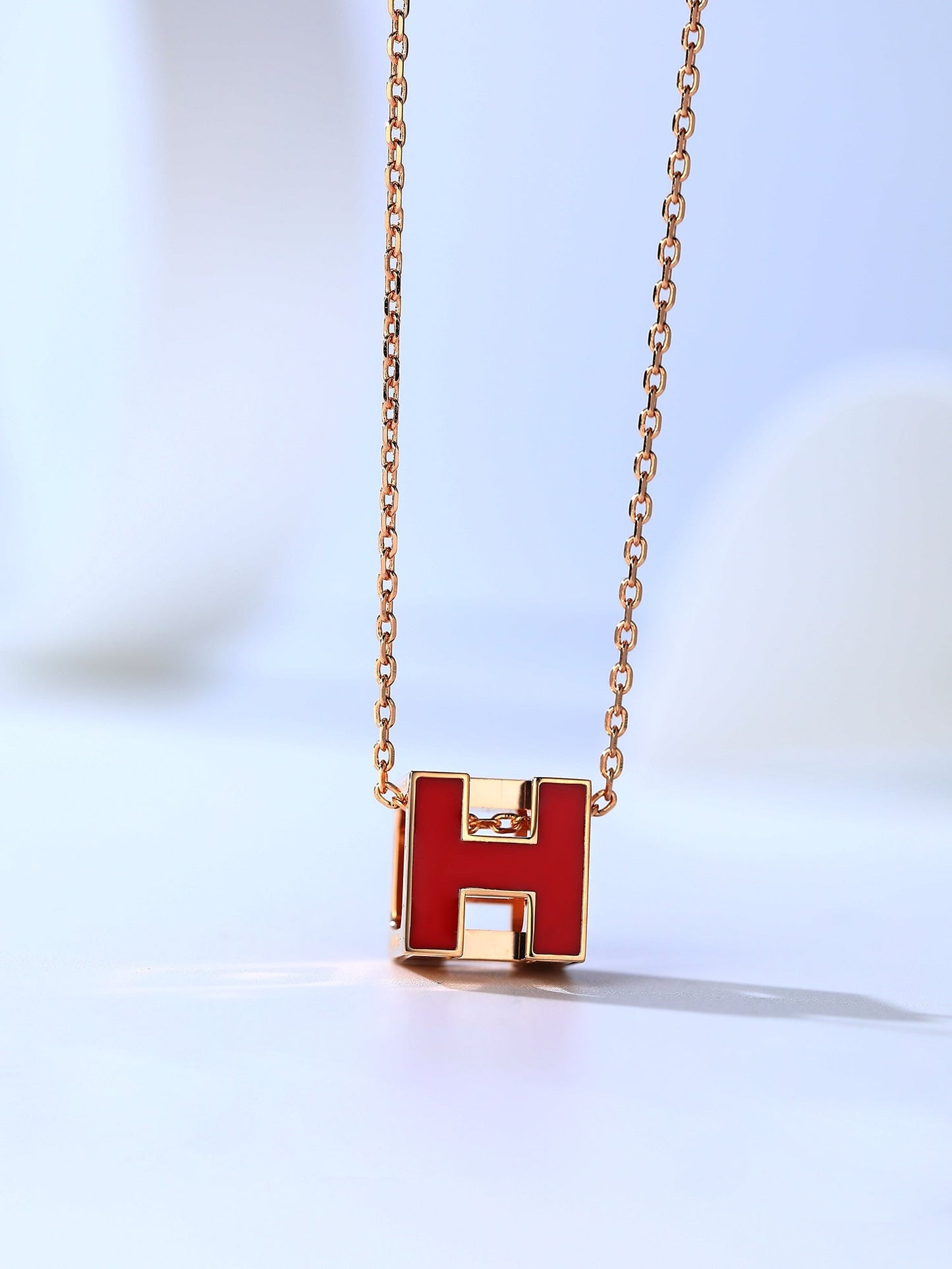 [Regal Gem]H CAGE PINK GOLD NECKLACE