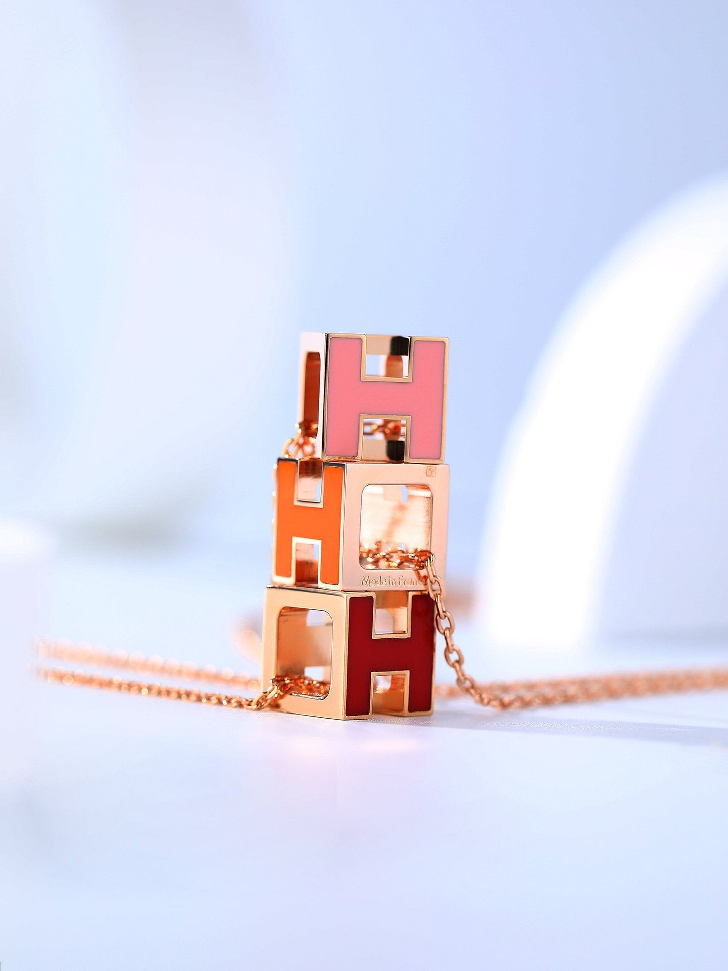 [Regal Gem]H CAGE PINK GOLD NECKLACE
