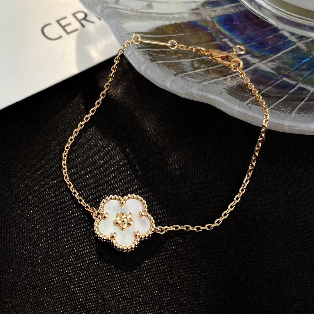 [Regal Gem]LUCKY SPRING Regal Gem GOLD MOP BRACELET