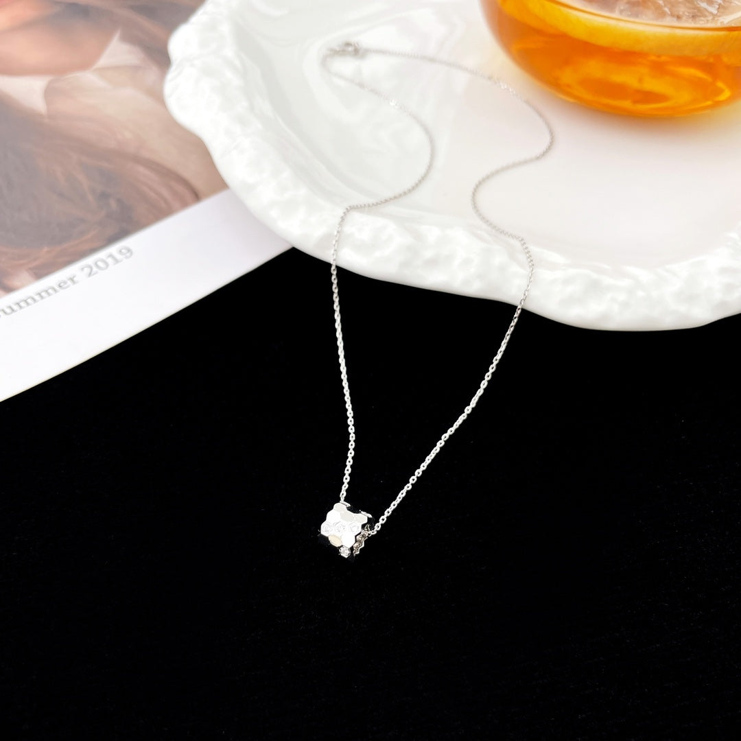 [Regal Gem]BEE MINI PEDANT DIAMOND NECKLACE