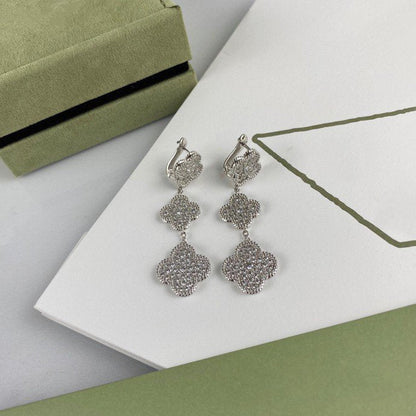 [Regal Gem]CLOVER 3 MOTIF DIAMOND SILVER DROP EARRINGS