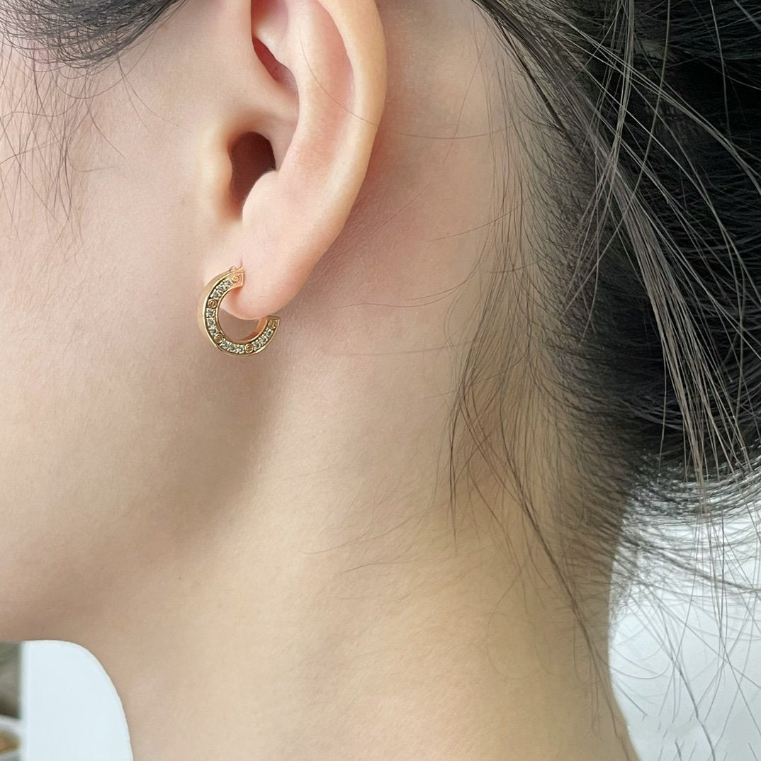 [Regal Gem]LOVE DIAMOND EARRINGS