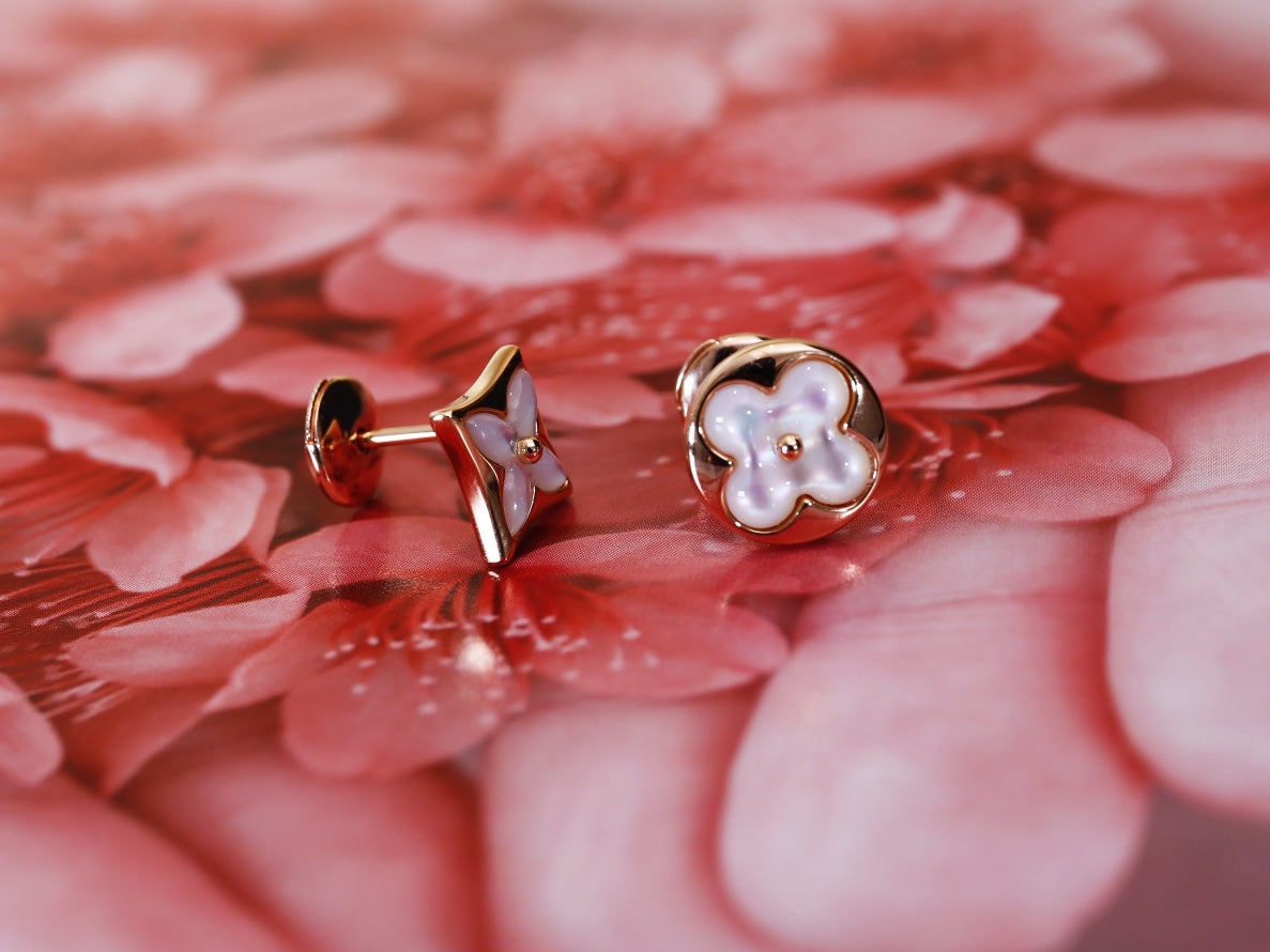 [Regal Gem]STAR AND SUN PINK GOLD MOP STUD EARRINGS