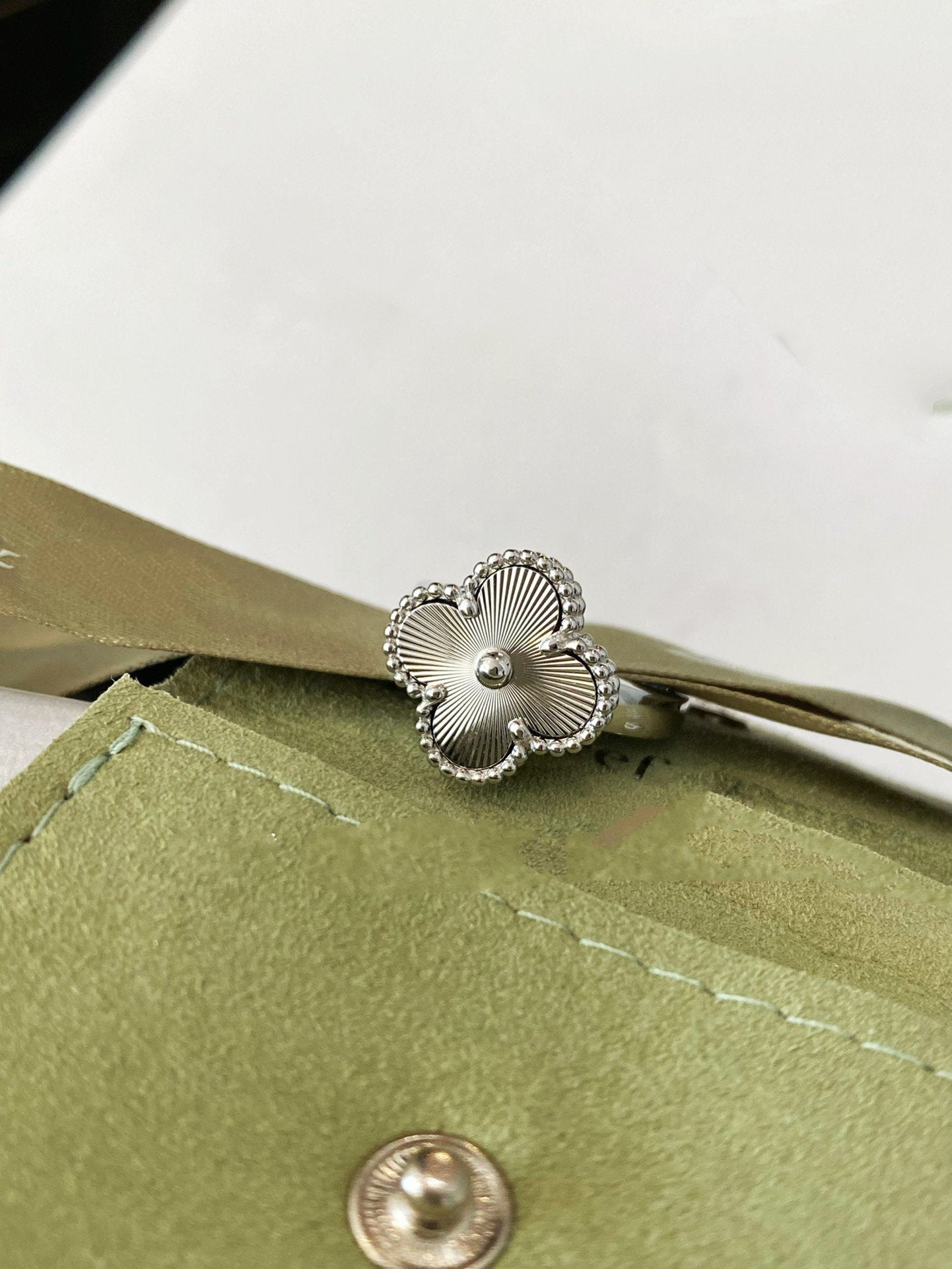 [Regal Gem]CLOVER SILVER RING