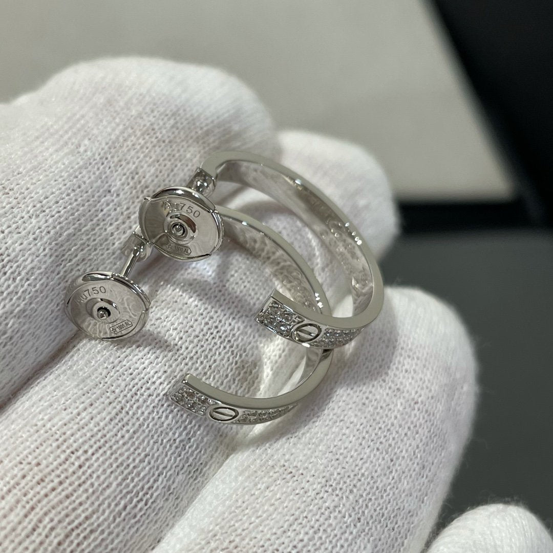 [Regal Gem]LOVE DIAMOND SILVER HOOP EARRINGS