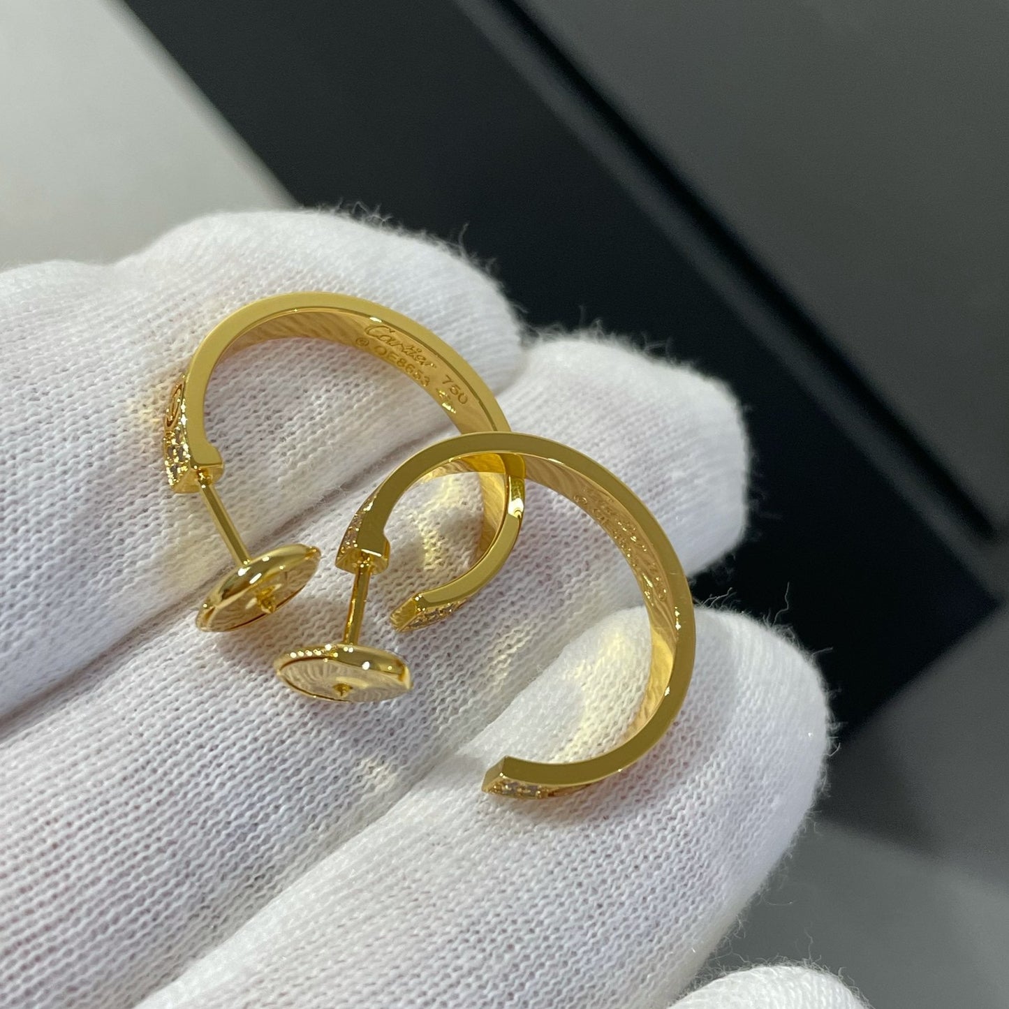 [Regal Gem]LOVE DIAMOND GOLD HOOP EARRINGS