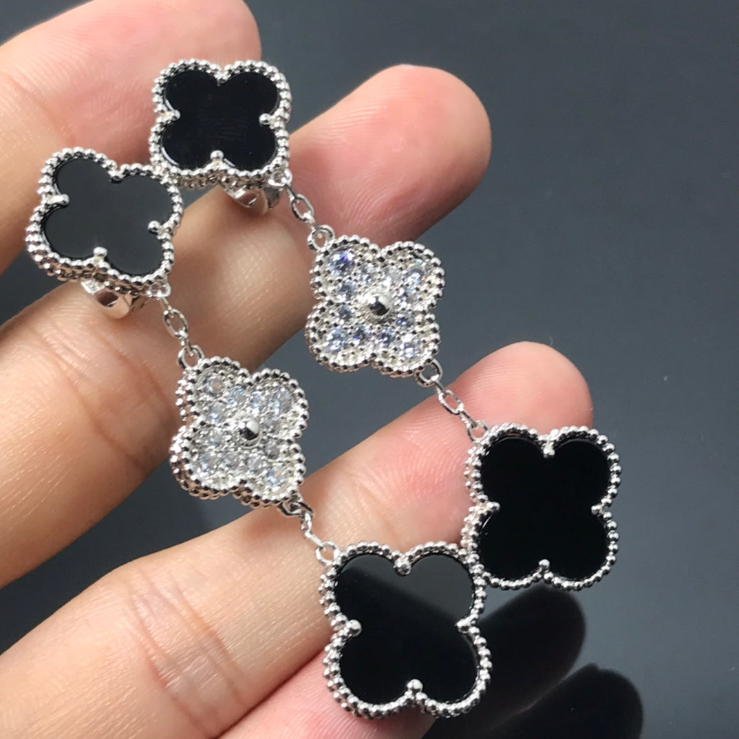 [Regal Gem]CLOVER 3 MOTIF DIAMOND ONYX SILVER EARRINGS