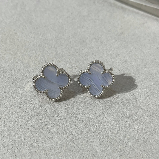 [Regal Gem]CLOVER CHALCEDONY SILVER STUD EARRINGS