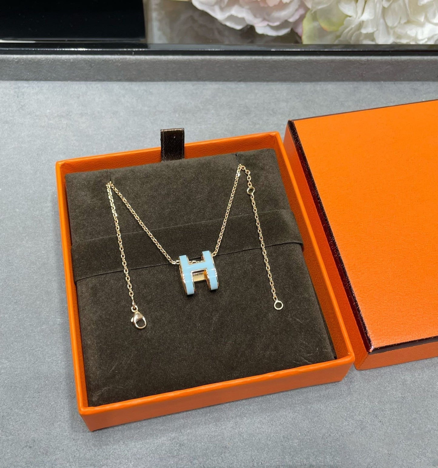 [Regal Gem]POP H SKY BLUE NECKLACE