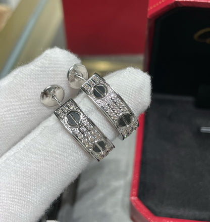 [Regal Gem]LOVE CERAMIC DIAMOND PAVED SILVER EARRINGS