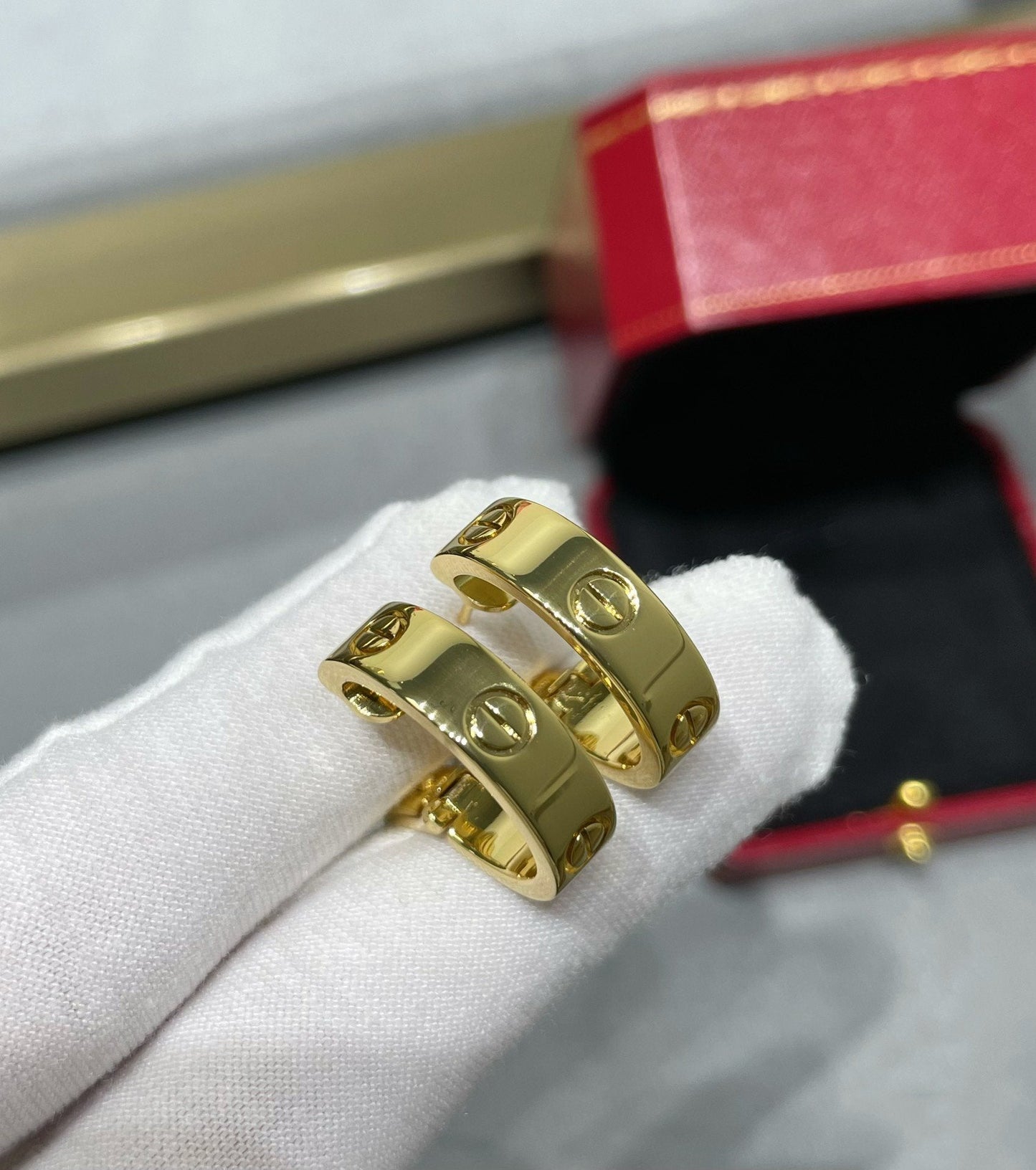 [Regal Gem]LOVE 5.5MM EARRINGS