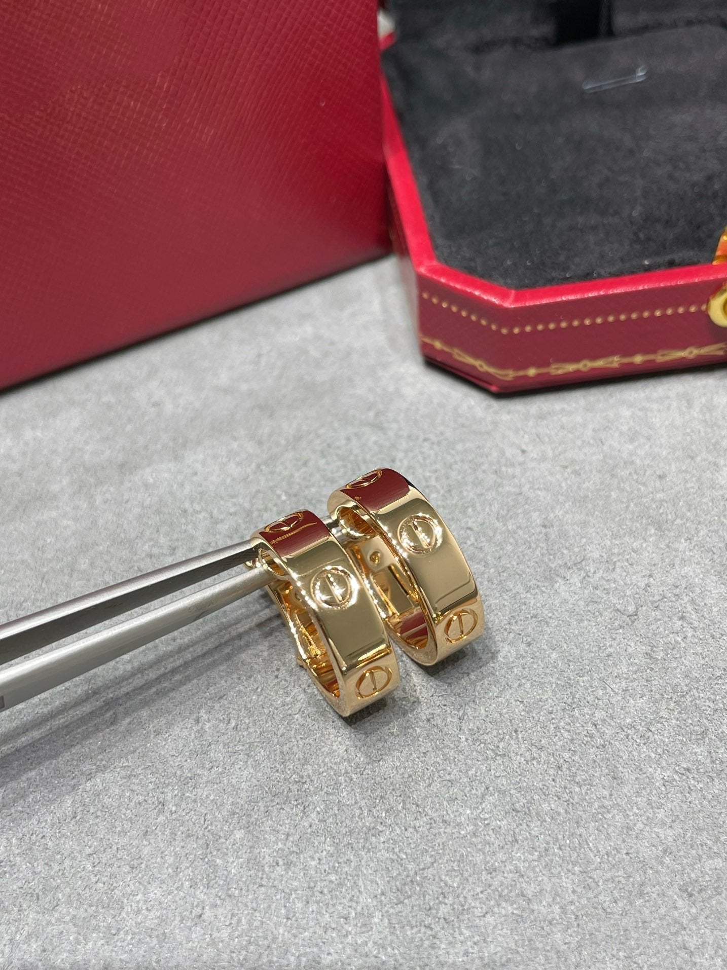 [Regal Gem]LOVE 5.5MM EARRINGS