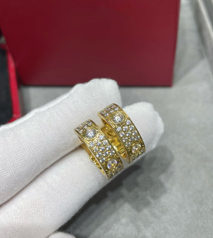 [Regal Gem]LOVE 5.5MM DIAMOND PAVED EARRINGS