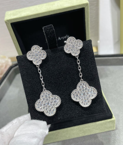 [Regal Gem]CLOVER 2 MOTIFS DIAMOND PAVED SILVER EARRINGS