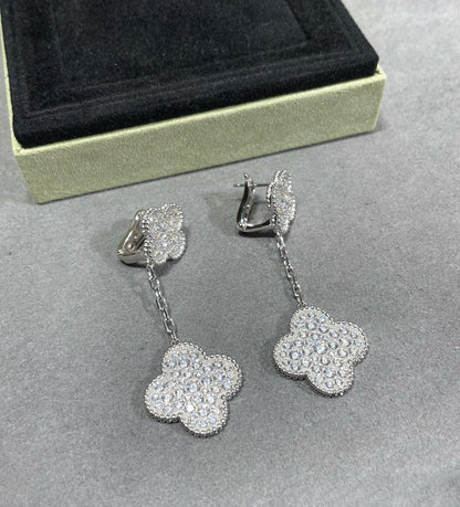[Regal Gem]CLOVER 2 MOTIFS DIAMOND PAVED SILVER EARRINGS