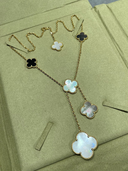 [Regal Gem]CLOVER 6 MOTIF MOP ONYX GOLD NECKLACE
