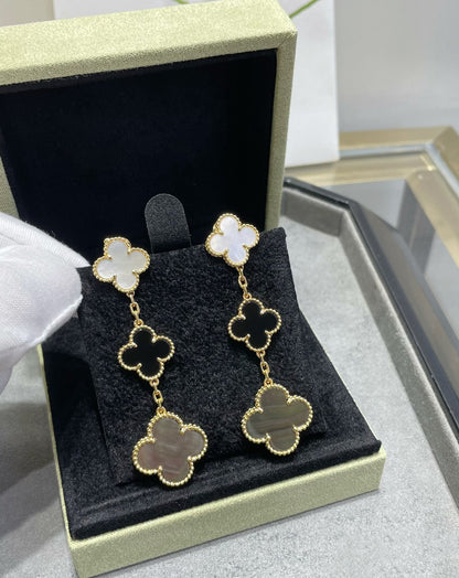 [Regal Gem]CLOVER 3 MOTIF MOP ONYX DARK MOP PINK GOLD EARRINGS