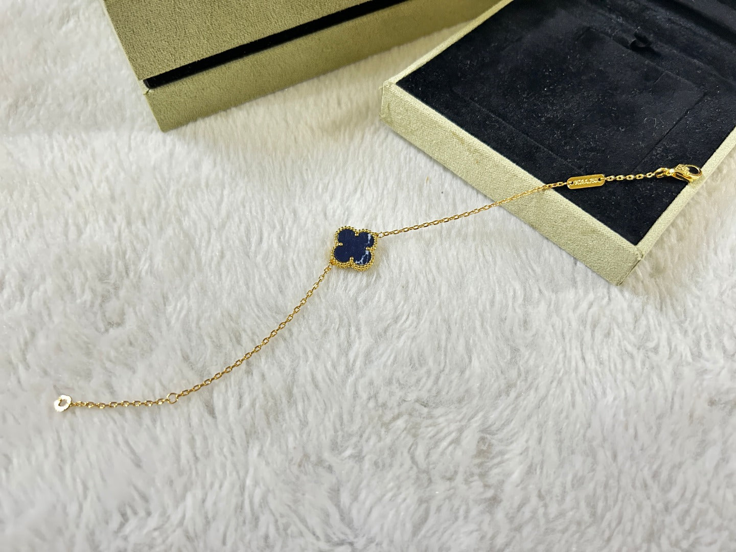 [Regal Gem]CLOVER 1 MOTIF PIETERSITE BRACELET