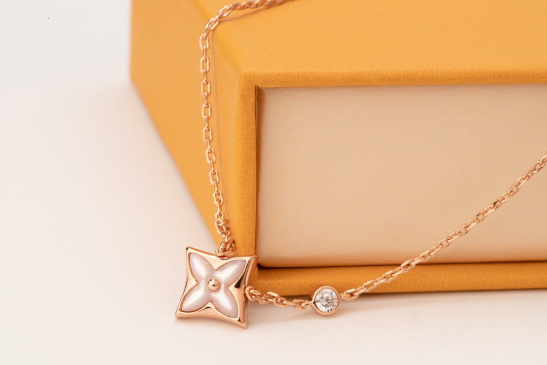 [Regal Gem]STAR PINK MOP 1 DIAMOND PINK GOLD NECKLACE