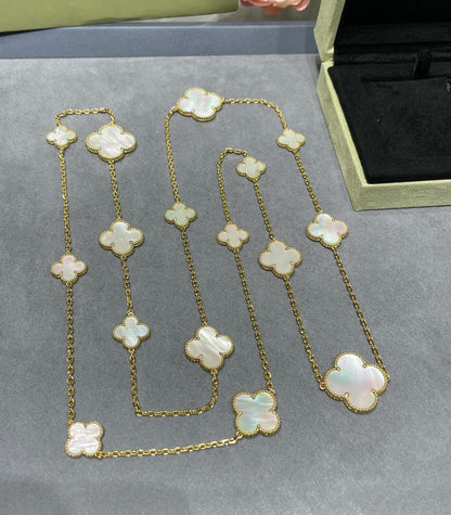 [Regal Gem]CLOVER 16 MOTIF WHITE MOP GOLD NECKLACE