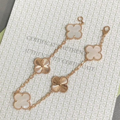 [Regal Gem]CLOVER WHITE PEARL MOP 5 MOTIF BRACELET COLLECTION