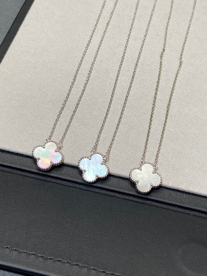 [Regal Gem]CLOVER MEDIUM SILVER WHITE MOP NECKLACE