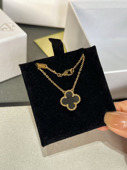 [Regal Gem]CLOVER ROCK CRYSTAL Regal Gem GOLD NECKLACE