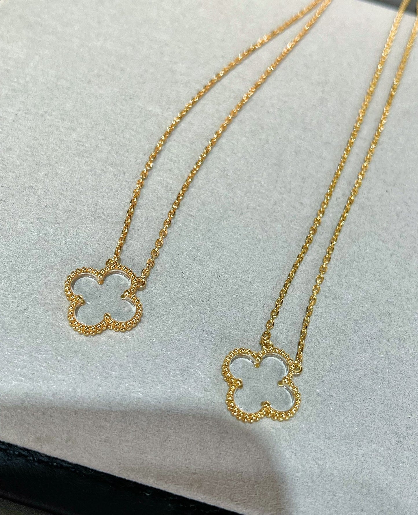 [Regal Gem]CLOVER ROCK CRYSTAL Regal Gem GOLD NECKLACE
