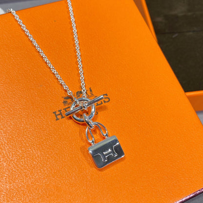 [Regal Gem]CONSTANCE PEDANT SILVER NECKLACE