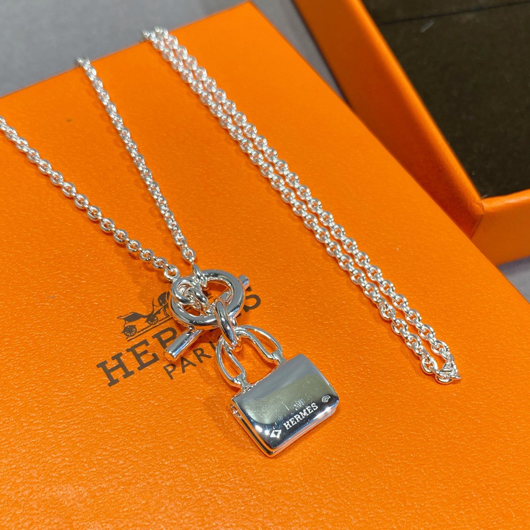 [Regal Gem]CONSTANCE PEDANT SILVER NECKLACE