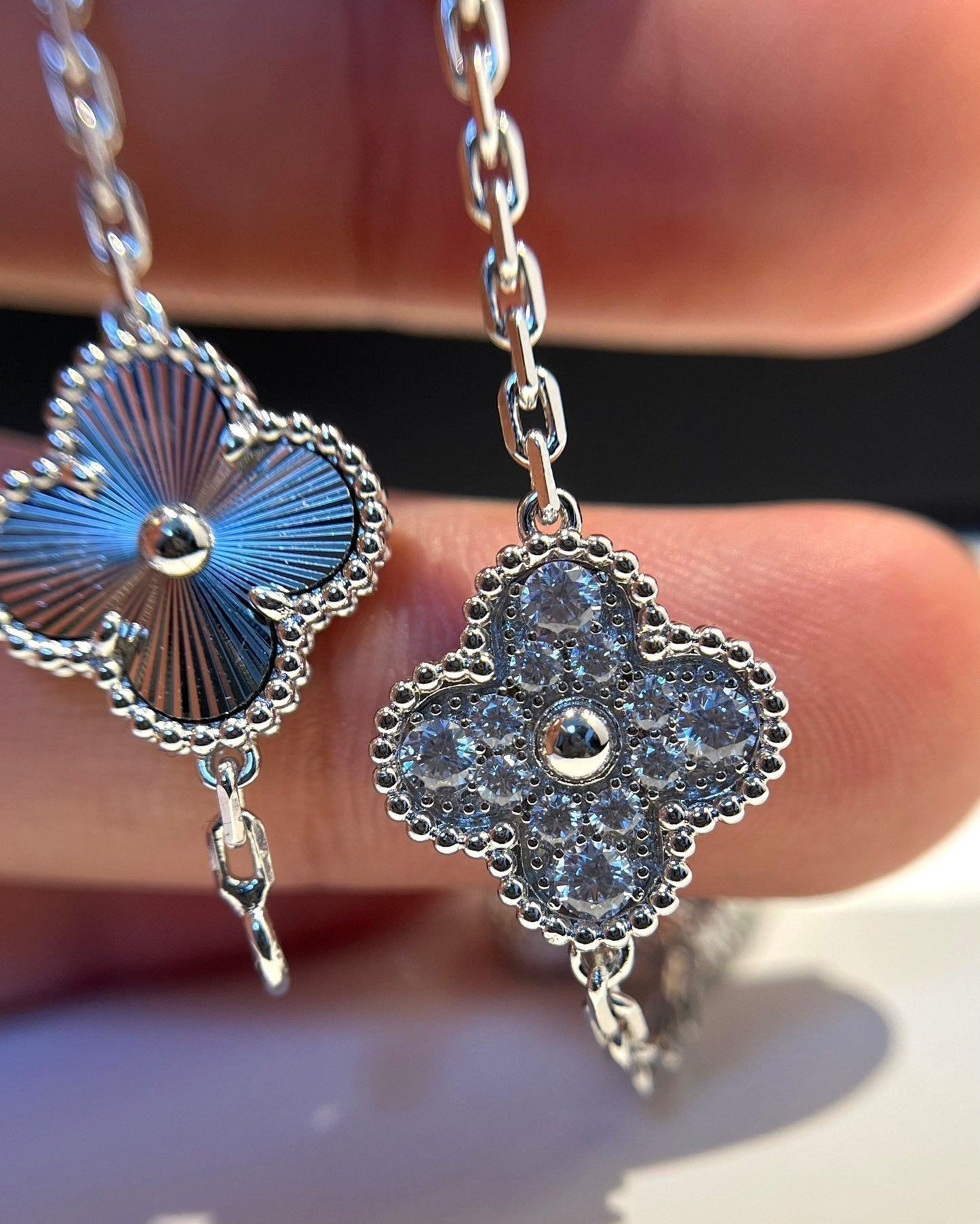 [Regal Gem] CLOVER 5 MOTIF LASER BRACELET COLLECTION