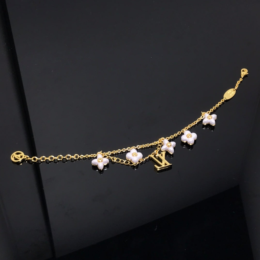 [Regal Gem]LOGO 6 MOTIF STAR AND SUN GOLD BRACELET