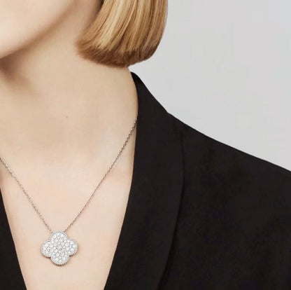 [Regal Gem]CLOVER 25MM LARGE PENDANT DIAMOND PAVED SILVER NECKLACE