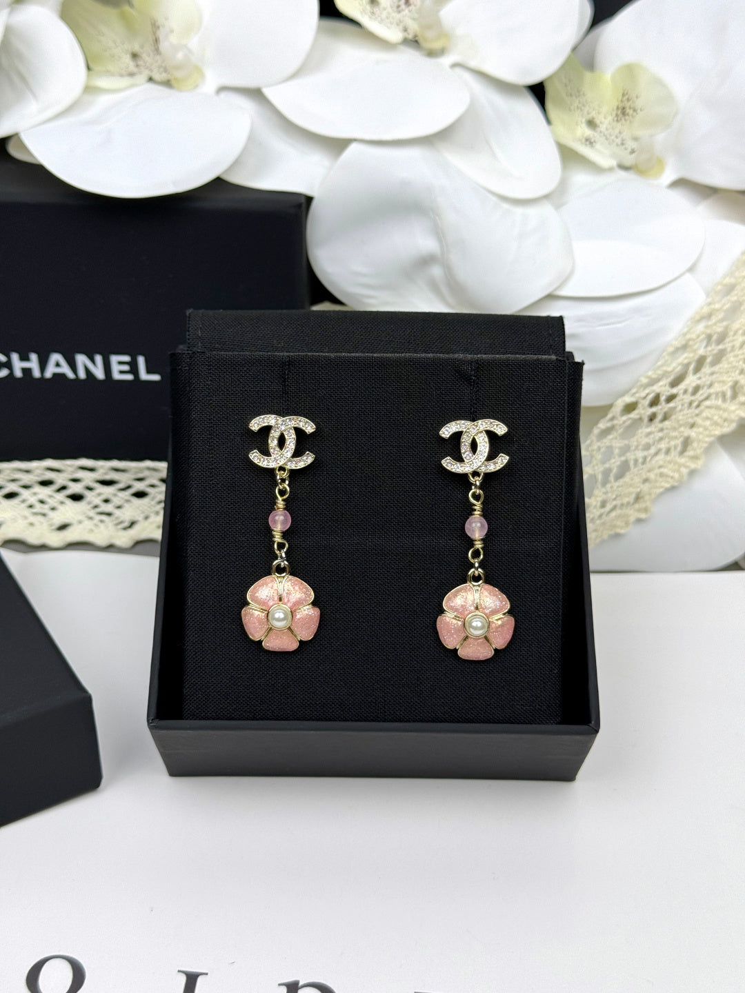 [Regal Gem]26C Pink Camellia Enamel Pendant with Double C Earrings