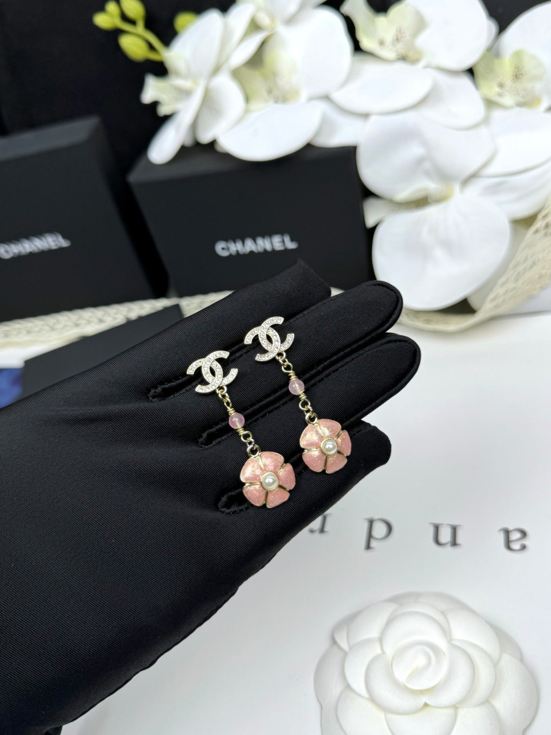 [Regal Gem]26C Pink Camellia Enamel Pendant with Double C Earrings