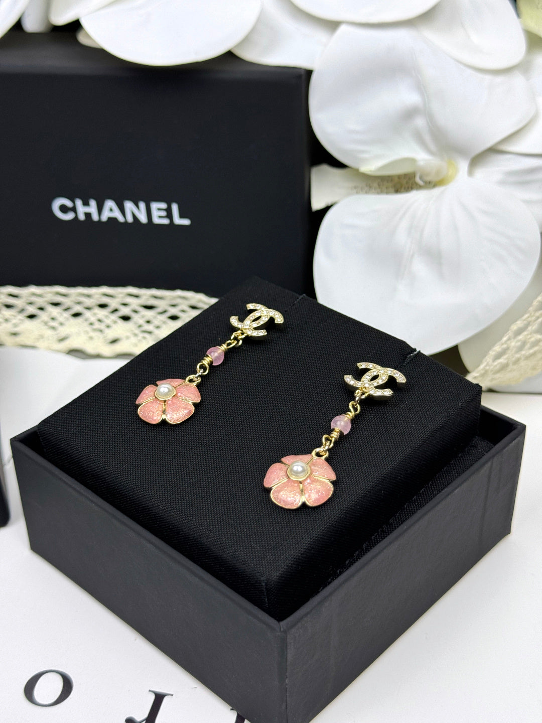 [Regal Gem]26C Pink Camellia Enamel Pendant with Double C Earrings