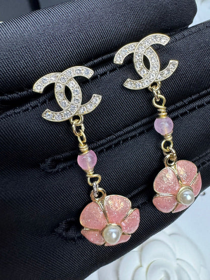 [Regal Gem]26C Pink Camellia Enamel Pendant with Double C Earrings