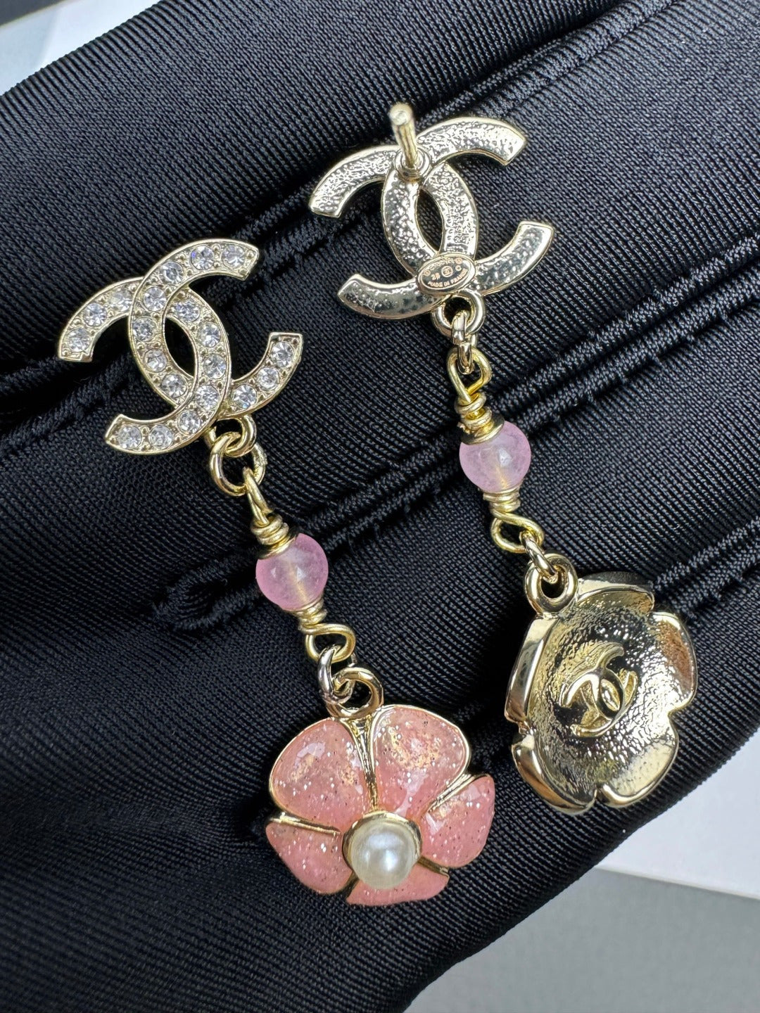 [Regal Gem]26C Pink Camellia Enamel Pendant with Double C Earrings