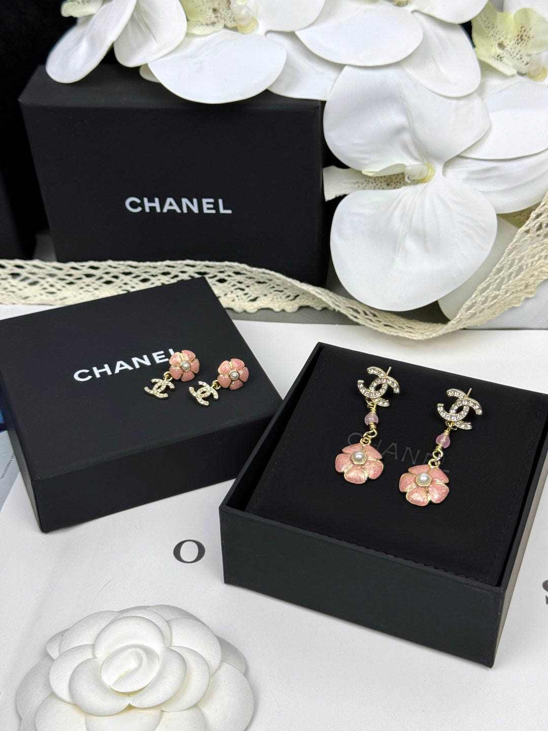 [Regal Gem]26C Pink Camellia Enamel Pendant with Double C Earrings