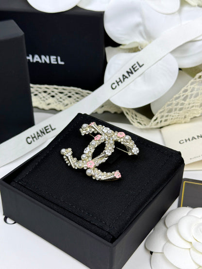 [Regal Gem]26C Pink-White Enamel Ice Cream Cone Double C Brooch