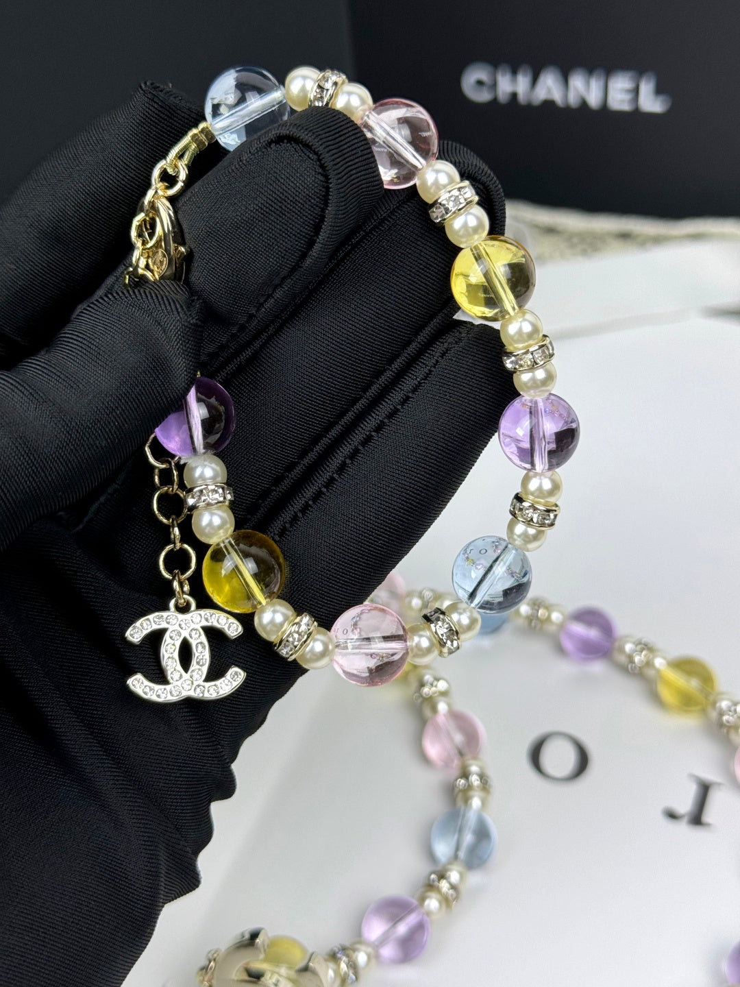 [Regal Gem]Colorful Transparent Resin Bracelet