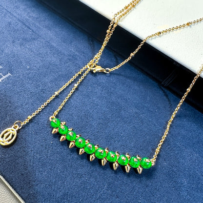 [Regal Gem]New Arrival: Green Bead Rivet Necklace