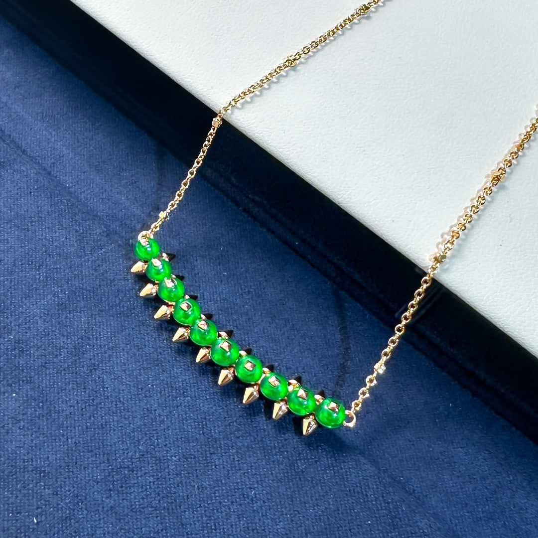 [Regal Gem]New Arrival: Green Bead Rivet Necklace