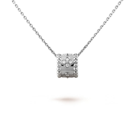 [Regal Gem]PERLEE PEDANT SIVLER DIAMOND NECKLACE