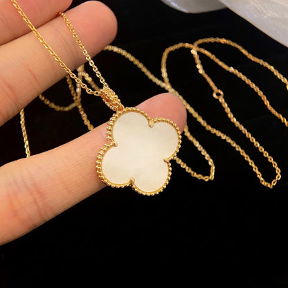 [Regal Gem]CLOVER 25MM MOP LARGE PENDANT NECKLACE