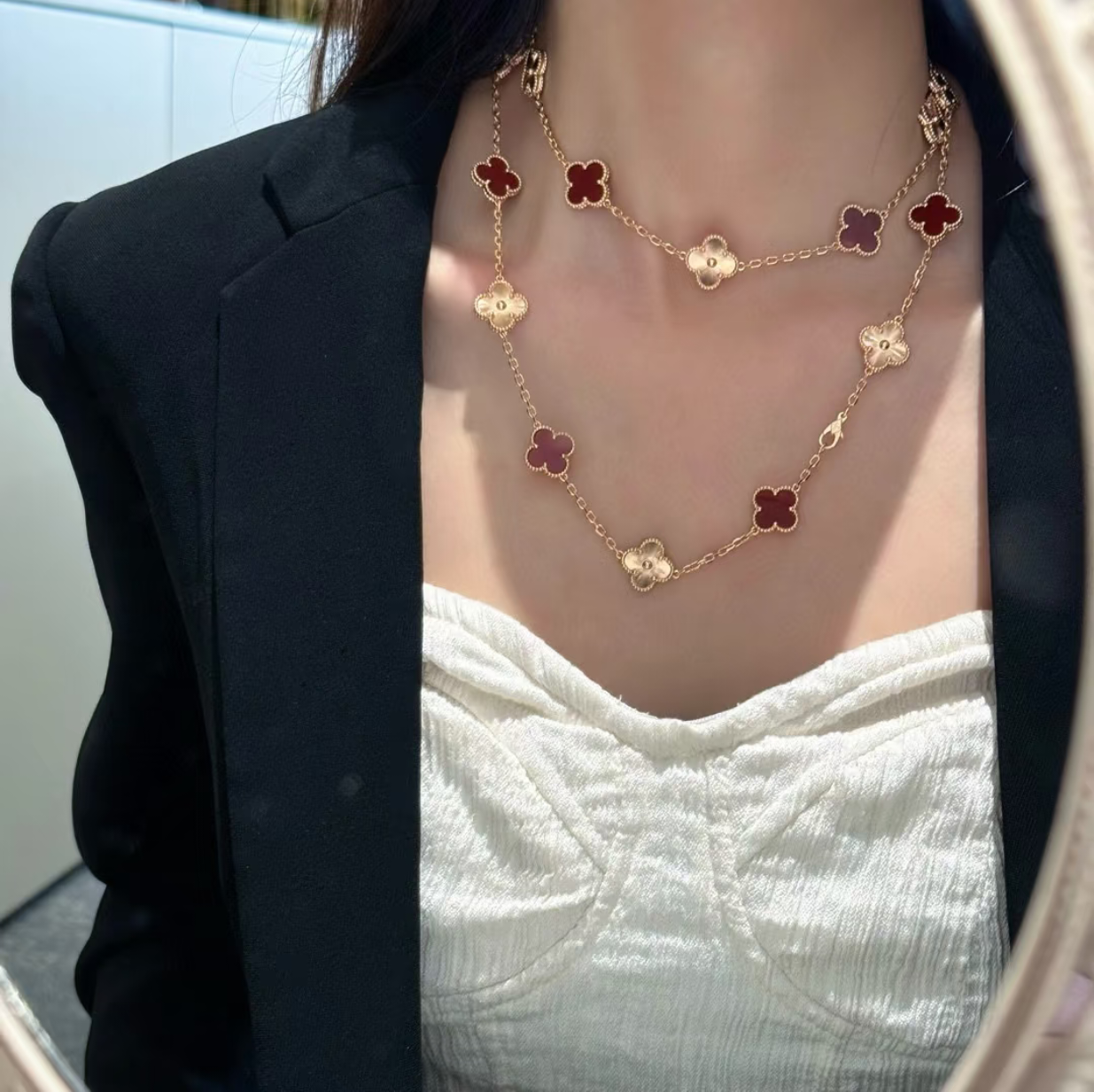 [Regal Gem]CLOVER 20 MOTIFS LASER CARNELIAN NECKLACE