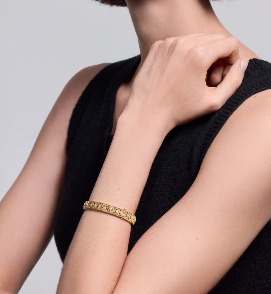 [?Regal Gem]2026 WOVEN-PATTERN BRACELET SET WITH FULL DIAMOND INLAY THREE-COLORS