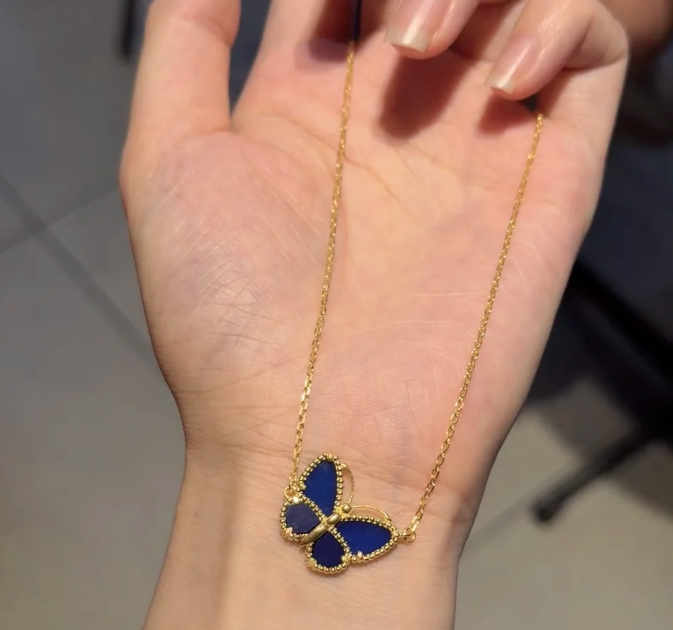 [Regal Gem]BUTTERFLY BLUE   NECKLACE