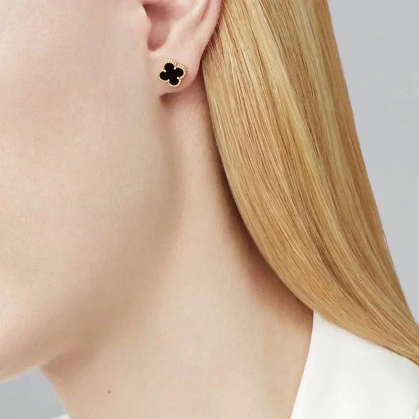 [Regal Gem]CLOVER MINI 9.5MM BLACK MOP EARRINGS